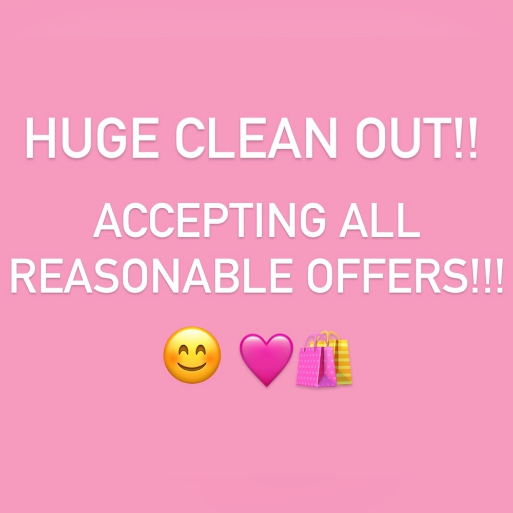 SEND ME OFFERS!!!! 🩷🩷🛍️🛍️🛍️